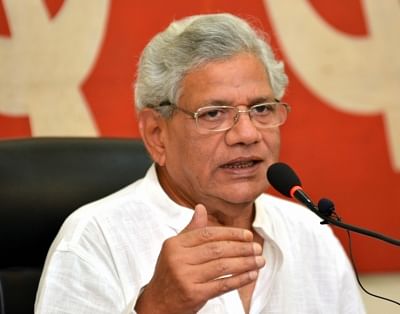 SC issues notice to Centre on 370, lets Yechury visit J&K