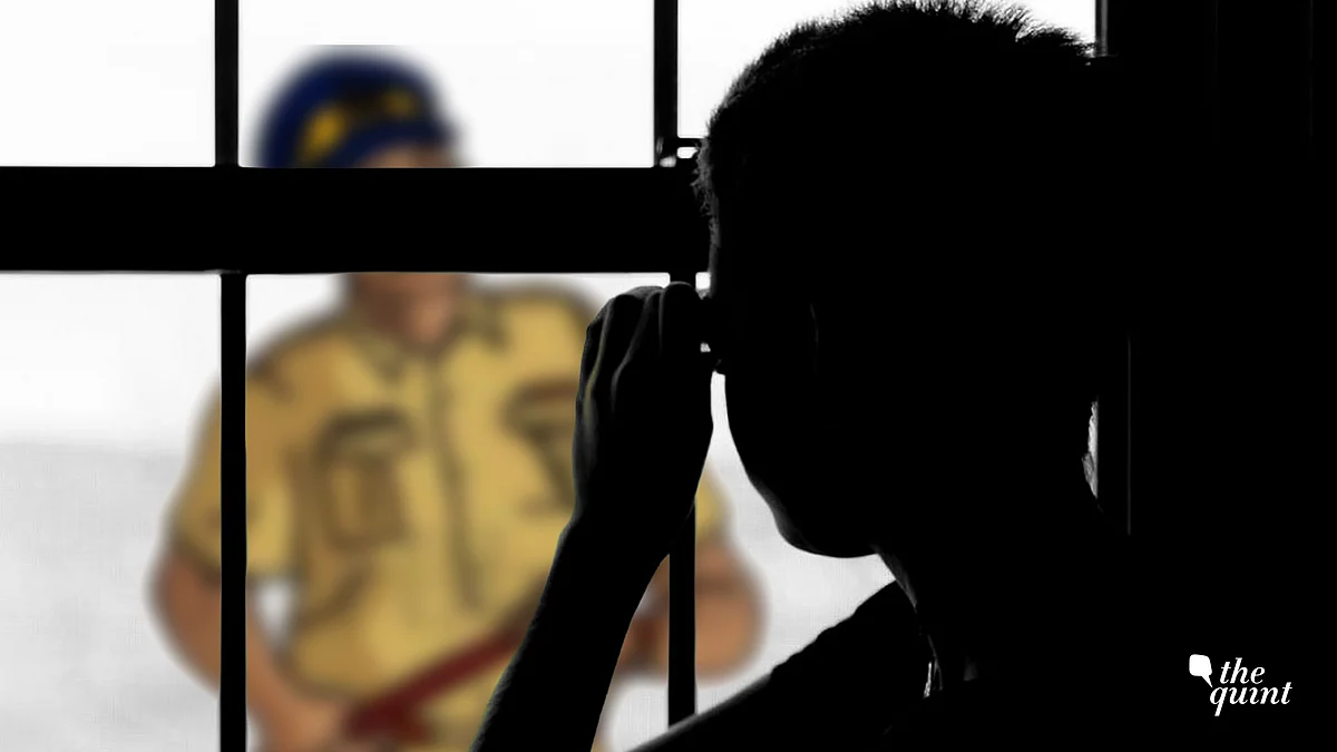 Kashmir Detentions: Over 2000 Held Mainly for Arson, Stone-Pelting