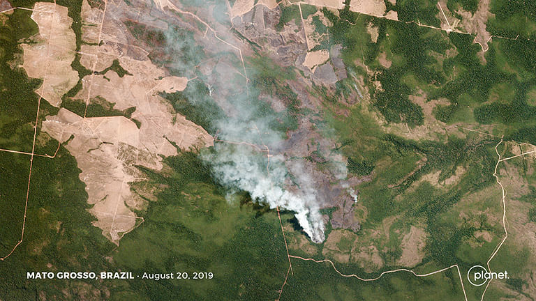  Fires burning on the margins of forest and cleared agricultural areas in the Brazilian state of Mato Grosso on 20 August, 2019.&nbsp;