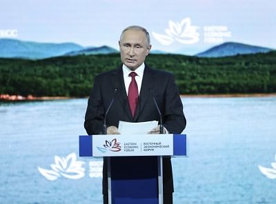VLADIVOSTOK, Sept. 12, 2018 (Xinhua) -- Russian President Vladimir Putin addresses the plenary session of the fourth Eastern Economic Forum (EEF) held in Vladivostok in Russia