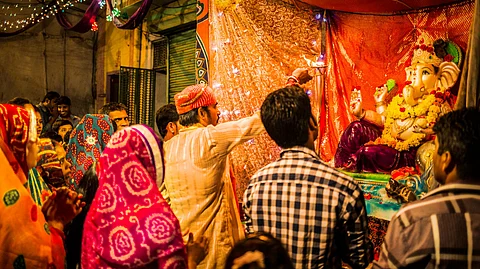 Ganesh Sthapana Shubh Muhurat Time Happy Ganpati Utsav 2019