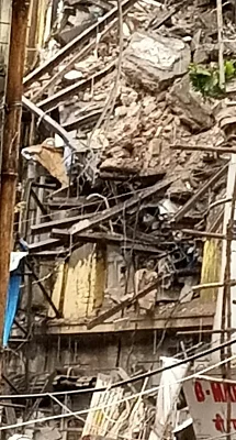 Mumbai: A building at Lohar Chawl that collapsed following heavy rains in Mumbai, on Sep 20, 2019. (Photo: IANS)