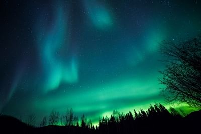 ALASKA, Oct. 5, 2016 (Xinhua) -- The Aurora Borealis or Northern Lights illuminate the night sky over Chena River State Recreation Area near Fairbanks, Alaska, the United States, on Oct. 5, 2016. (Xinhua/Li Changxiang/IANS)