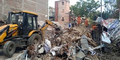 New Delhi: Rescue operations underway at the site where a four-storey building collapsed in Karol Bagh, New Delhi on Feb. 27, 2019. (Photo: IANS)
