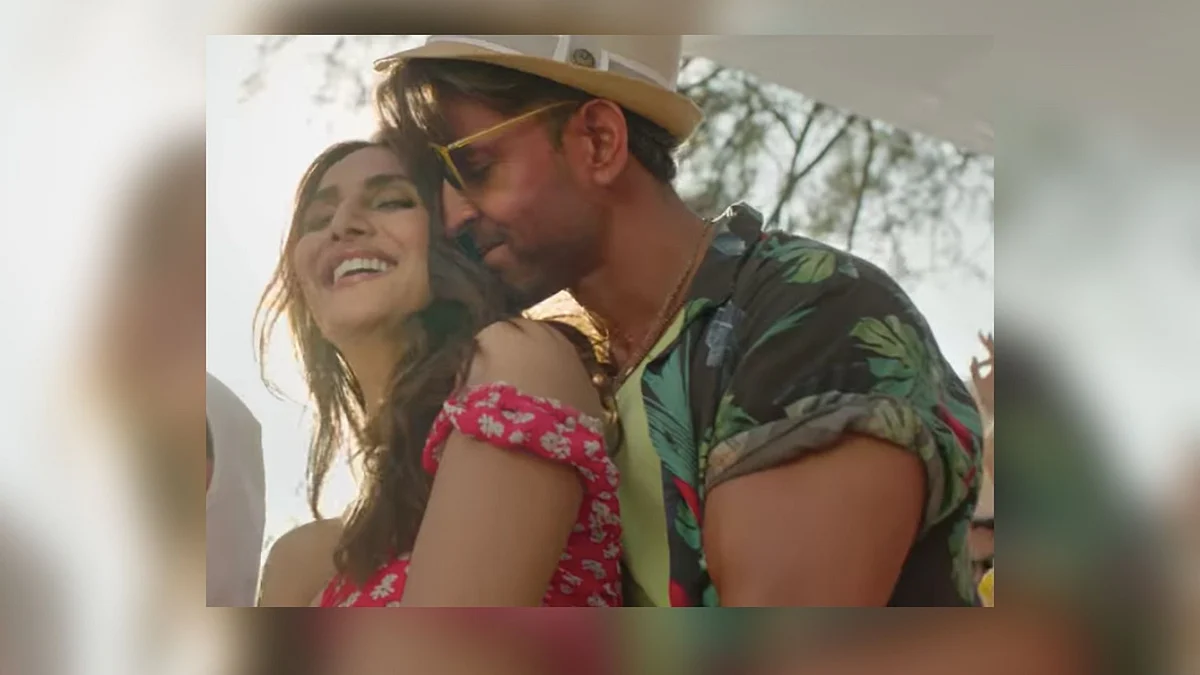 Hrithik Roshan and Vaani Kapoor romance in <i>Ghungroo</i>.