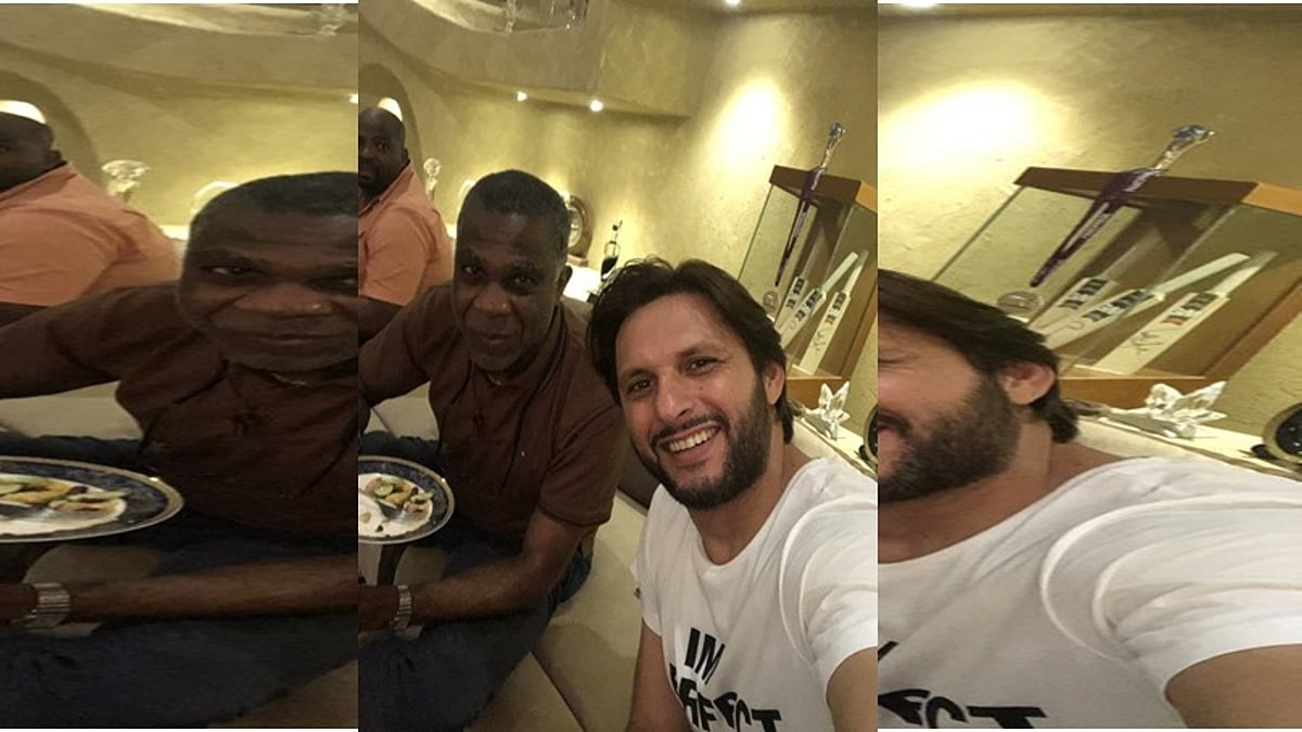 Pakistan Cricketer Shahid Afridi Hosts Dinner Michael Holding