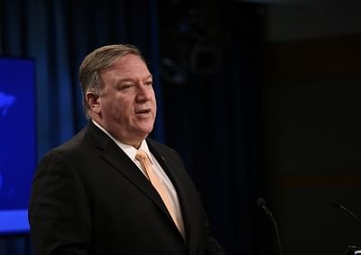 WASHINGTON, April 22, 2019 (Xinhua) -- U.S. Secretary of State Mike Pompeo speaks during a press briefing in Washington D.C., the United States, April 22, 2019. U.S. President Donald Trump has decided not to reissue the sanctions waivers allowing major importers to continue buying Iran