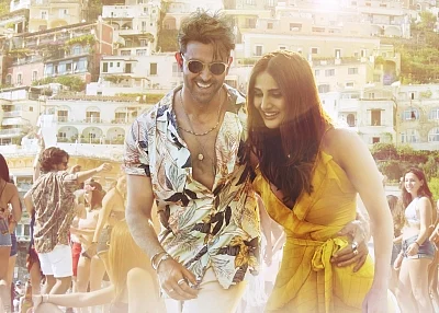 Actors Hrithik Roshan and Vaani Kapoor.