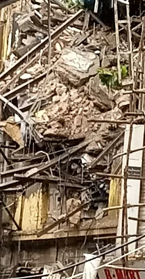 Mumbai: A building at Lohar Chawl that collapsed following heavy rains in Mumbai, on Sep 20, 2019. (Photo: IANS)