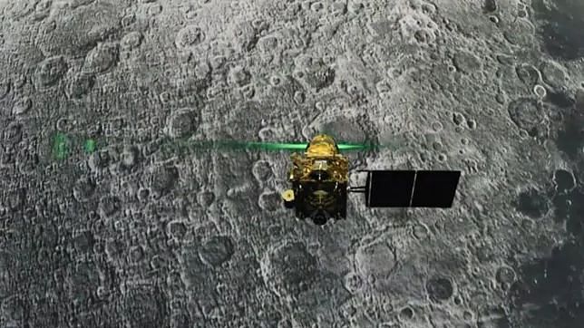 ISRO’s plan to soft land Chandrayaan-2’s Vikram lander on the moon failed to come to fruition in the early hours of Saturday, 7 September.