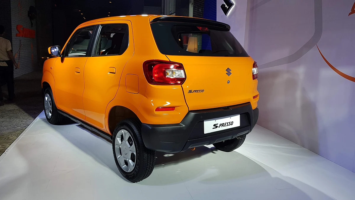 Maruti Suzuki S-Presso has a tall-stance. All variants come with black bumpers only. 