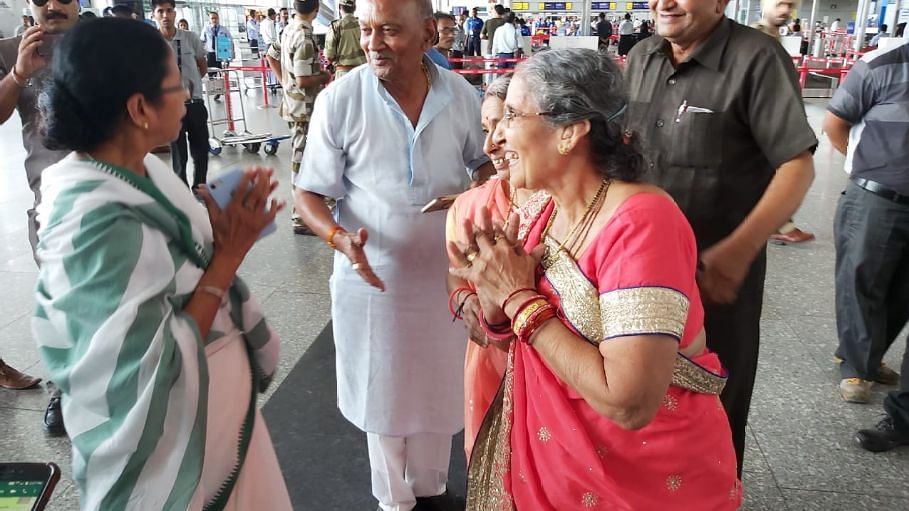 Mamata Banerjee bumped into Jashodaben, PM Modi’s wife at Kolkata airport.