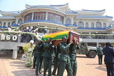 HARARE, Sept. 13, 2019 (Xinhua) -- The casket of the late former Zimbabwean President Robert Mugabe is taken out of his residence in Harare, Zimbabwe, on Sept. 13, 2019. Thousands of Zimbabweans thronged Rufaro Stadium in Harare on Friday for the continuation of the body viewing of the late former President of Zimbabwe Robert Mugabe, who died in Singapore last week at the age of 95. (Photo by Chen Yaqin/Xinhua/IANS)