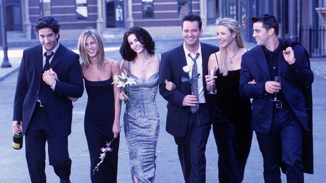 <i>Friends </i>cast posted identical pictures on Instagram.&nbsp;