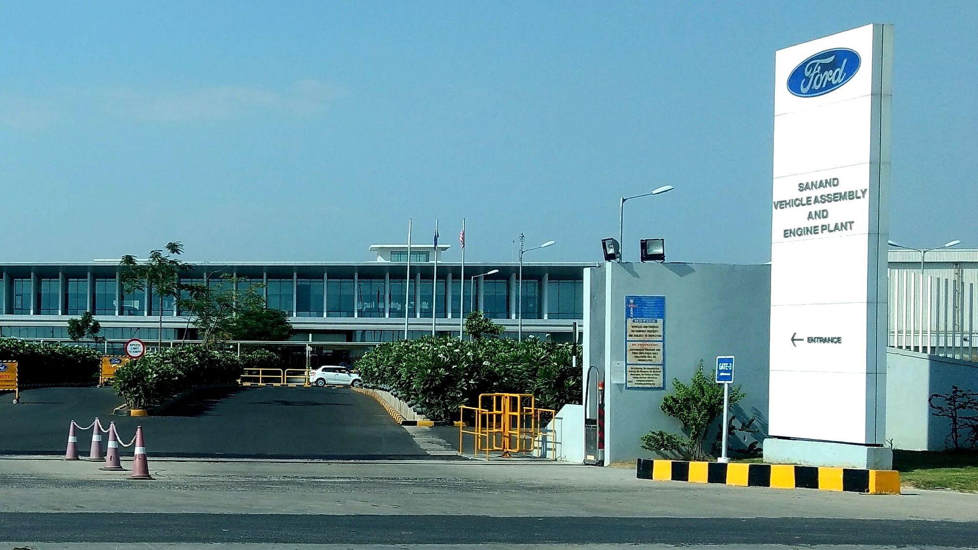 Ford India’s  plant in Sanand, Gujarat, makes engines and assembles the Figo, Aspire and Ecosport.&nbsp;
