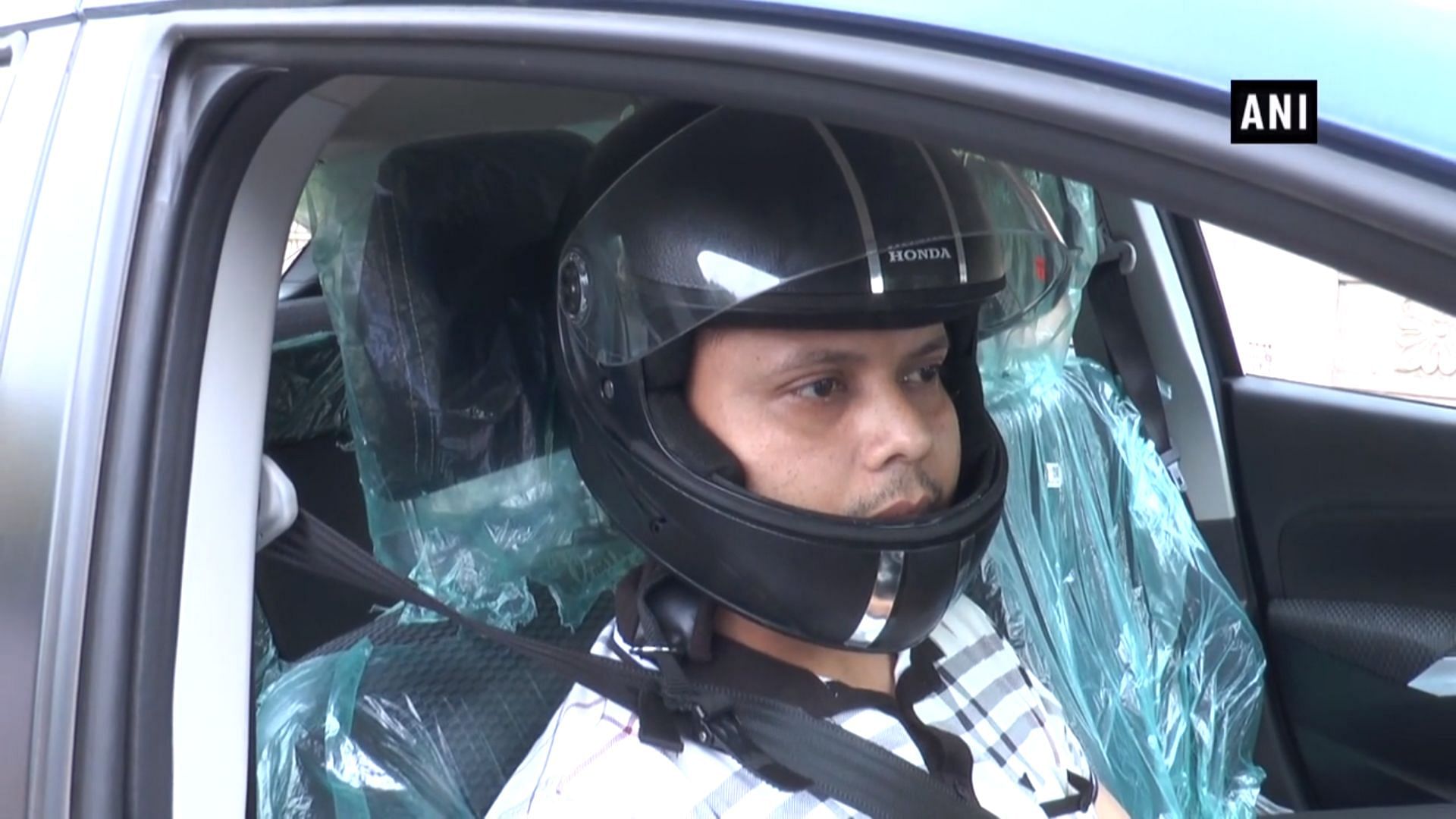 Piyush now claims he wears a helmet while driving.&nbsp;
