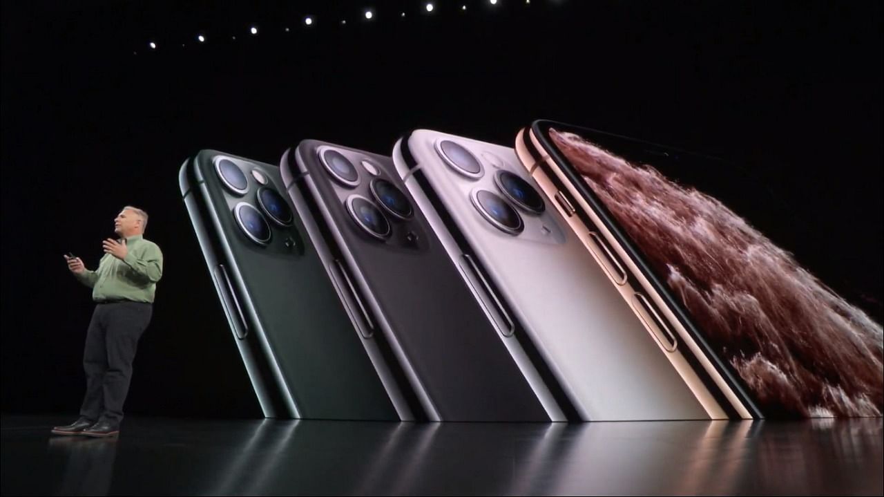 Phil Schiller, showing the new iPhone 11 Pro series.