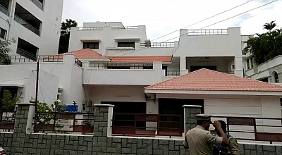 Hyderabad: Police during investigation at the residence of Former Andhra Pradesh Assembly Speaker Kodela Siva Prasada Rao, where he committed suicide, in Hyderabad on Sep 16, 2019. The senior TDP leader was found lying unconscious at his posh Banjara Hills residence at around 11 a.m. by family members. The police has registered a case of death under suspicious circumstances and launched investigations. (Photo: IANS)