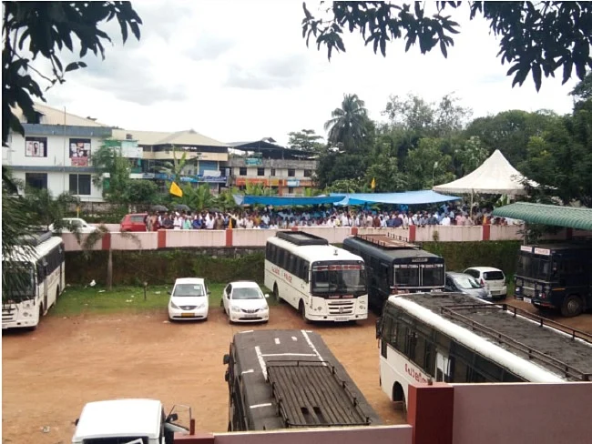 Jacobites-Orthodox Clash: Kerala Cops Enter St Mary’s Church
