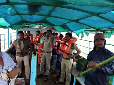 PM expresses grief at 'traumatic' boat capsize in Godavari