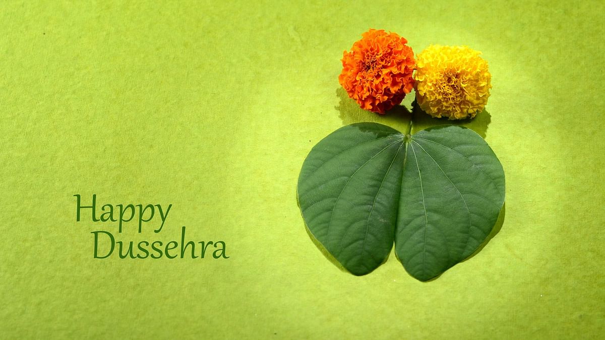 Here are some images with wishes, posters, and photos on the occasion of Dussehra 2021.
