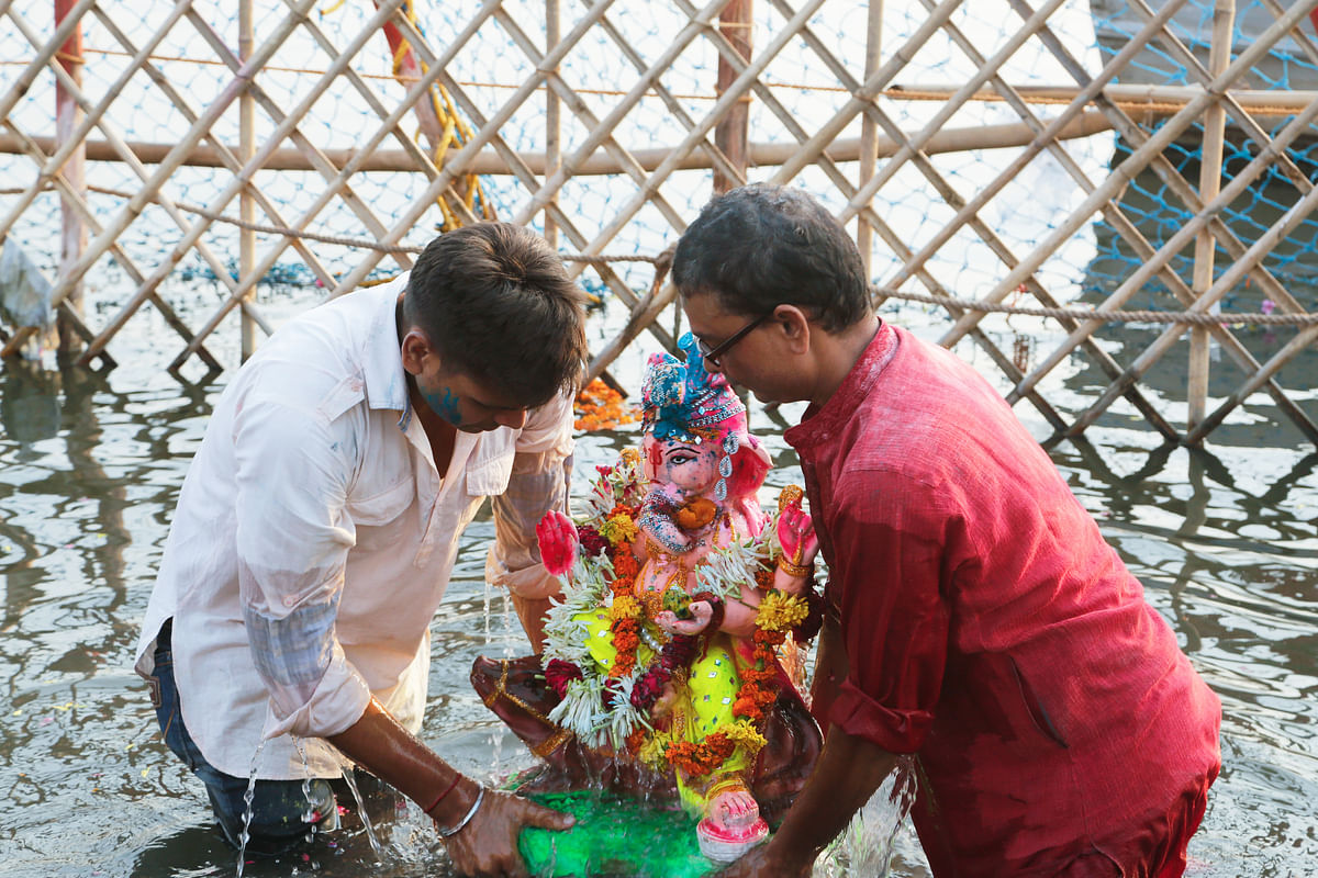 Here are 5 ways to celebrate an eco-friendly Ganesh Utsav.