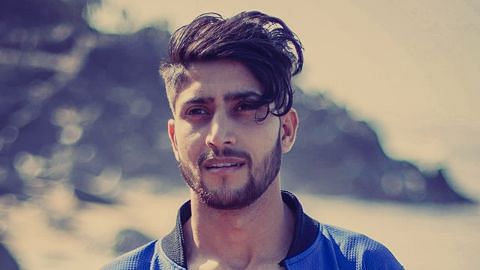 Aadil Gurezi, A singer from Kashmir was asked to leave his place in Mumbai after the abrogation of section 370.