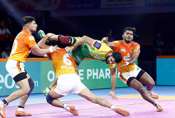 Pardeep Narwal was the star player for three-time champions Patna Pirates as they beat home team Puneri Paltan 55-33.