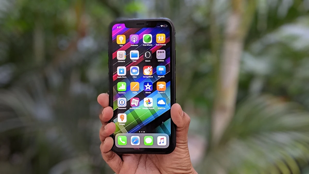 iPhone 11 borrows its screen and quality from the XR.