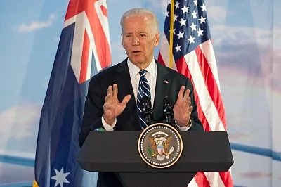 MELBOURNE, JULY 18, 2016 (Xinhua) -- U.S. Vice President Joe Biden addresses workers and staffs of the Boeing Aerostructures Australia plant in Melbourne, Australia, July 18, 2016. Biden is on a visit to Australia from July 17-20. (Xinhua/Bai Xue/IANS)