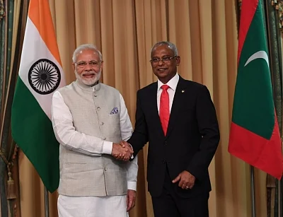 Male: Prime Minister Narendra Modi felicitates Ibrahim Mohamed Solih on his assumption of office as the 7th President of Maldives in Male, Maldives on Nov 17, 2018. (Photo: IANS/MEA)