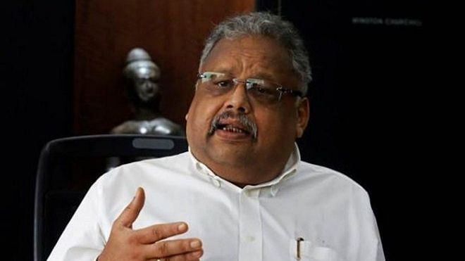 Big bull Rakesh Jhunjhunwala on Friday advised a British investor to “invest in Pakistan” if he has doubts over the joblessness in the country.