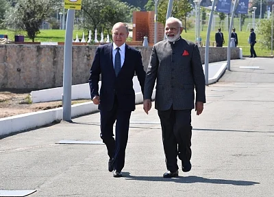 Vladivostok: Prime Minister Narendra Modi meets Russian President Vladimir Putin in Vladivostok, Russia on Sep 4, 2019. (Photo: IANS/MEA)