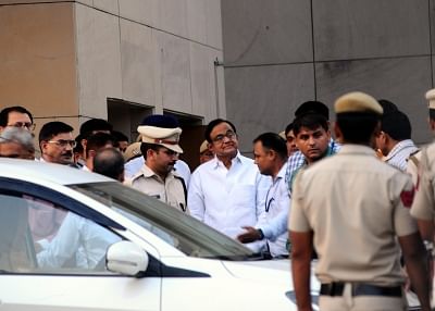 New Delhi: Former Union Minister P. Chidambaram at Rouse Avenue court complex in New Delhi on Aug 22, 2019. A special CBI court here on Thursday granted the probe agency four days of custody of former Union Minister P. Chidambaram for questioning in the INX Media case. Special Judge Ajay Kumar Kuhar announced the order after reserving it for some time following the hearing where Solicitor General Tushar Mehta appeared for the Central Bureau of Investigation, and senior Congress leaders Kapil Sib