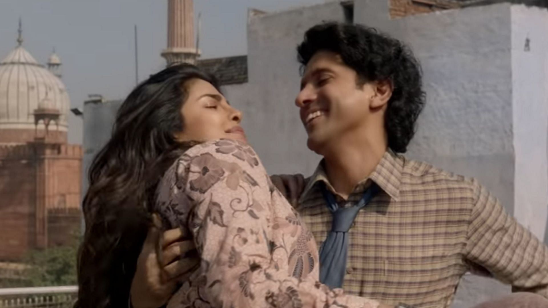  Priyanka Chopra and Farhan Akhtar in ‘Dil Hi Toh Hai’ from <i>The Sky Is Pink.</i>