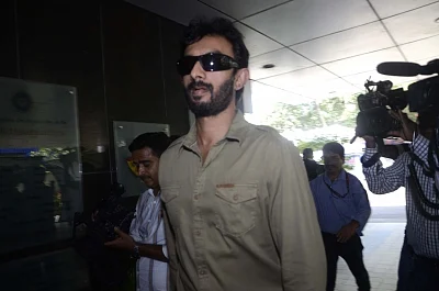Mumbai: BCCI selector Vikram Rathour arrives to attend the the selection committee meeting for India
