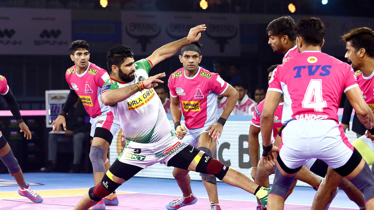 Patna continued their winning momentum, edging out Jaipur Pink Panthers 36-33 in a thrilling Pro Kabaddi League fixture on Thursday.