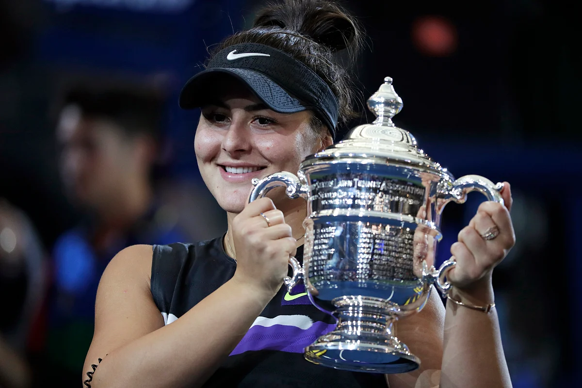 Bianca Andreescu displayed the same brand of big-serving, big-hitting, in-your-face tennis that Serena Williams usually does.