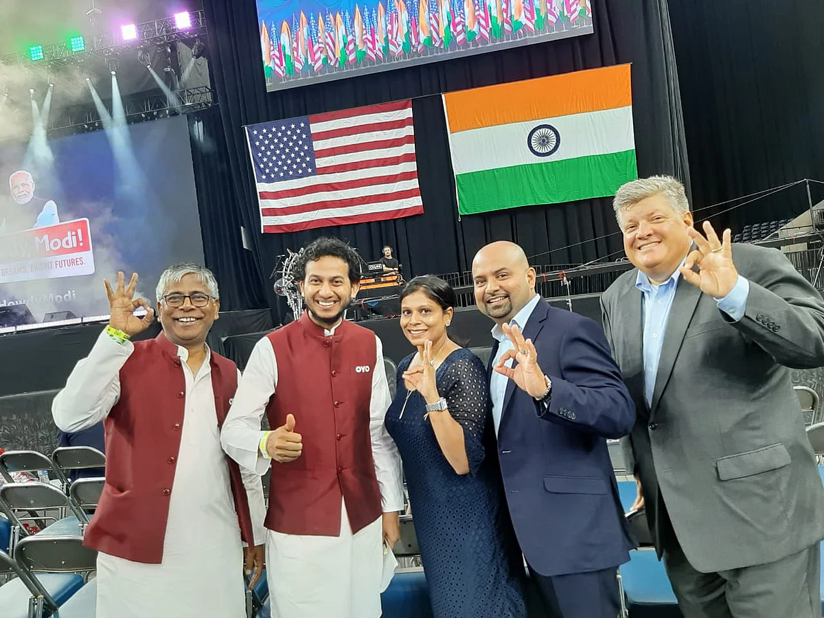 PM Modi & Trump End ‘Howdy, Modi’ With Victory Lap After Speeches