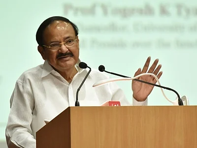 New Delhi: Vice President M. Venkaiah Naidu addresses at the Silver Jubilee Celebrations of Maharaja Agrasen College, in New Delhi on Sep 6, 2019. (Photo: IANS/PIB)