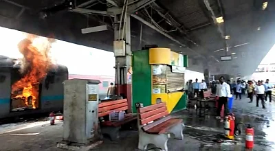 A major fire breaks out in the power car of the Chandigarh-Kochuvalli Express at platform No. 8 of the New Delhi railway station on Sep 6, 2019. (Photo: IANS)