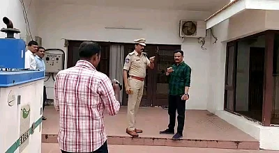 Hyderabad: Police during investigation at the residence of Former Andhra Pradesh Assembly Speaker Kodela Siva Prasada Rao, where he committed suicide, in Hyderabad on Sep 16, 2019. The senior TDP leader was found lying unconscious at his posh Banjara Hills residence at around 11 a.m. by family members. The police has registered a case of death under suspicious circumstances and launched investigations. (Photo: IANS)