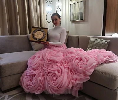 Actress Elli AvrRam says she is on cloud nine after bagging the Breakthrough Bollywood Artist of 2019 award at the India International Excellence Awards (IIEA) held in Dubai.