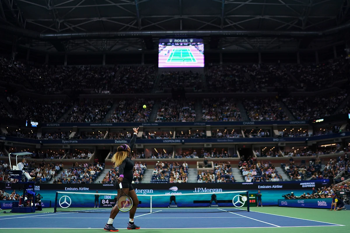 Serena Williams, of the United States, serves to Elina Svitolina, of Ukraine, during the semifinals of the U.S. Open tennis championships Thursday, Sept. 5, 2019, in New York.