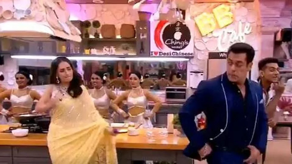 Madhuri and Salman shake a leg on the sets of Bigg Boss. 