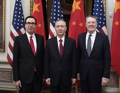 WASHINGTON, Feb. 21, 2019 (Xinhua) -- Chinese Vice Premier Liu He (C), who also comes as the special envoy of Chinese President Xi Jinping, U.S. Trade Representative Robert Lighthizer (R) and Treasury Secretary Steven Mnuchin co-chair the formal opening of a fresh round of high-level economic and trade talks at the Eisenhower Executive Office Building of the White House in Washington D.C., the United States, on Feb. 21, 2019. China and the United States on Thursday morning kicked off here a fres