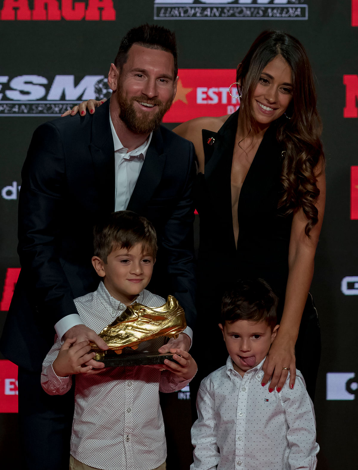 Lionel Messi has won the 2018/19 European Golden Shoe award.