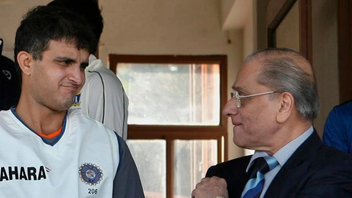File picture of Sourav Ganguly with Jagmohan Dalmiya.