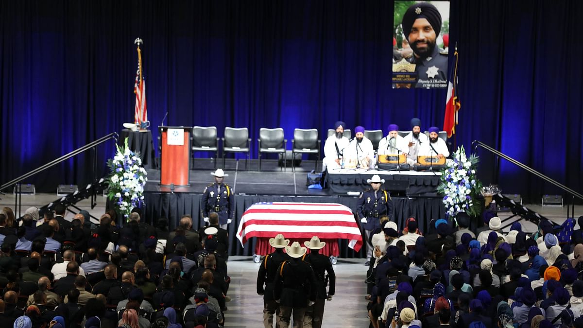 Thousands Pay Tribute to Slain US Cop Sandeep Dhaliwal in Houston