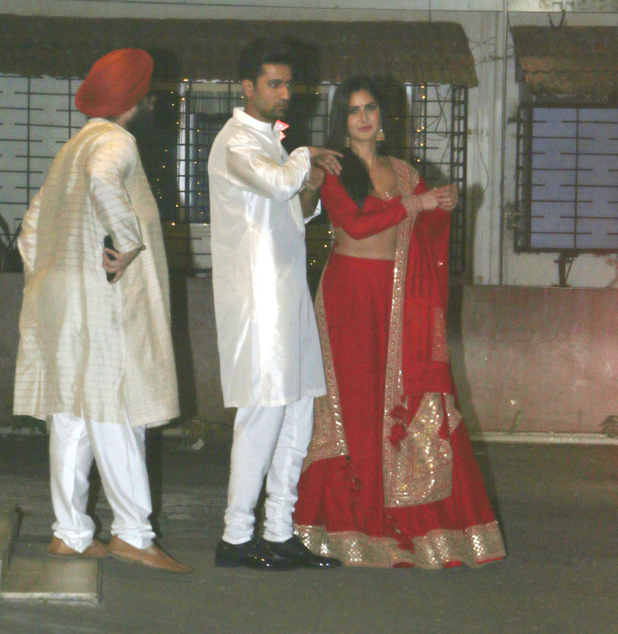 Katrina Kaif and Vicky Kaushal Together at Diwali Party ...